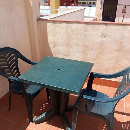 Centro Salesianos Apartment Malaga Luaran gambar