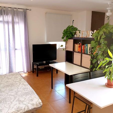 Centro Salesianos Apartment Malaga Luaran gambar